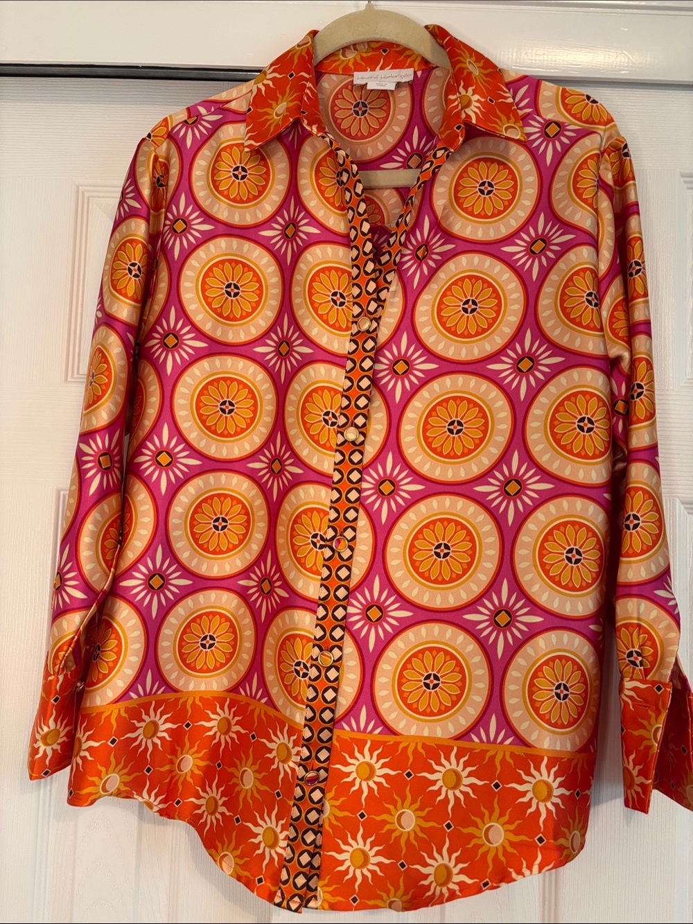 House of Harlow 1960 Pink & Orange Medallion Print Blouse